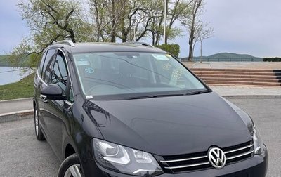 Volkswagen Sharan II, 2015 год, 980 000 рублей, 1 фотография