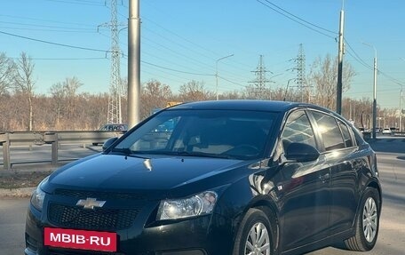 Chevrolet Cruze II, 2012 год, 799 990 рублей, 3 фотография