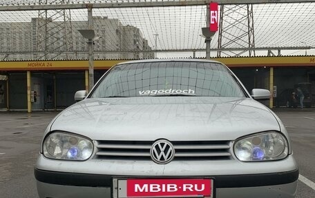 Volkswagen Golf IV, 2002 год, 500 000 рублей, 3 фотография