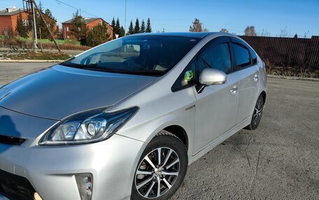 Toyota Prius, 2014 год, 1 320 000 рублей, 4 фотография