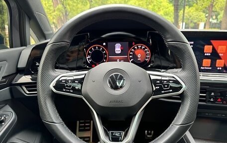 Volkswagen Golf VIII, 2021 год, 2 317 168 рублей, 11 фотография