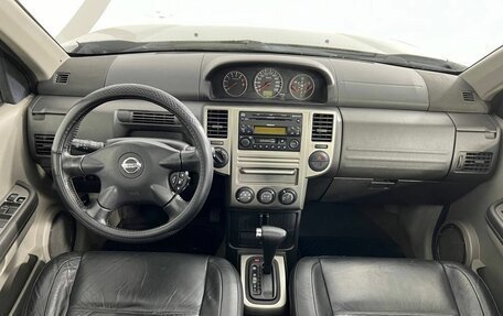 Nissan X-Trail, 2004 год, 700 000 рублей, 7 фотография