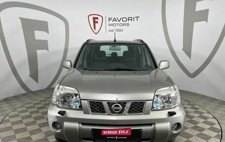 Nissan X-Trail, 2004 год, 700 000 рублей, 2 фотография