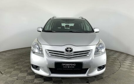 Toyota Verso I, 2011 год, 1 100 000 рублей, 2 фотография