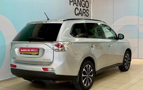 Mitsubishi Outlander III рестайлинг 3, 2013 год, 1 334 000 рублей, 3 фотография