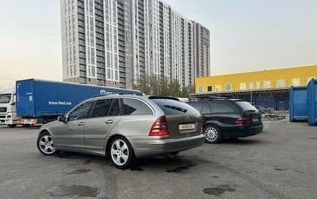 Mercedes-Benz C-Класс, 2004 год, 515 000 рублей, 2 фотография