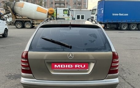 Mercedes-Benz C-Класс, 2004 год, 515 000 рублей, 13 фотография