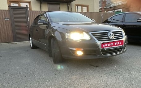 Volkswagen Passat B6, 2010 год, 835 000 рублей, 2 фотография