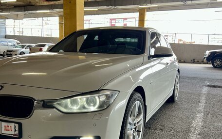 BMW 3 серия, 2013 год, 2 100 000 рублей, 2 фотография