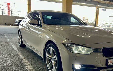 BMW 3 серия, 2013 год, 2 100 000 рублей, 3 фотография