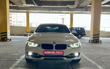 BMW 3 серия, 2013 год, 2 100 000 рублей, 9 фотография