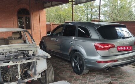 Audi Q7, 2010 год, 2 450 000 рублей, 3 фотография