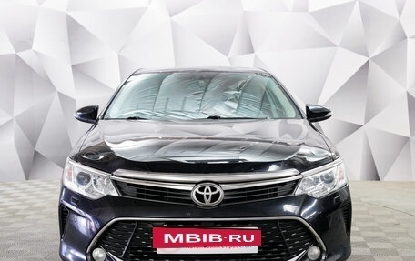 Toyota Camry, 2015 год, 2 220 000 рублей, 8 фотография