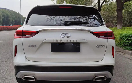 Infiniti QX50 II, 2021 год, 2 880 000 рублей, 5 фотография