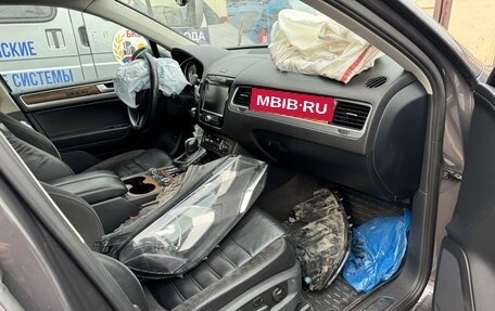 Volkswagen Touareg III, 2012 год, 1 377 500 рублей, 4 фотография