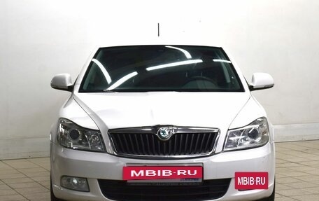 Skoda Octavia, 2011 год, 1 070 000 рублей, 2 фотография