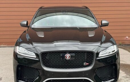 Jaguar F-Pace, 2019 год, 8 750 000 рублей, 2 фотография