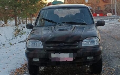 Chevrolet Niva I рестайлинг, 2005 год, 400 000 рублей, 1 фотография