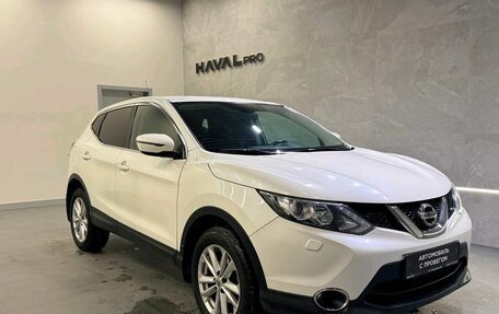 Nissan Qashqai, 2015 год, 1 999 000 рублей, 3 фотография