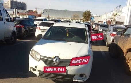 Renault Logan II, 2018 год, 470 000 рублей, 3 фотография