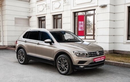 Volkswagen Tiguan II, 2017 год, 3 250 000 рублей, 3 фотография