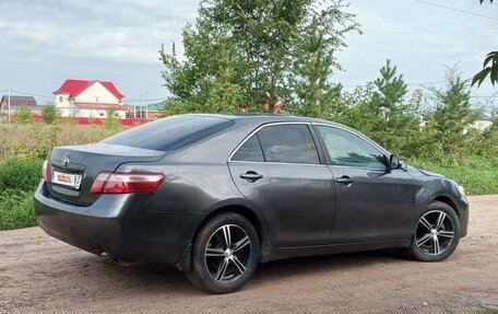 Toyota Camry, 2010 год, 850 000 рублей, 6 фотография