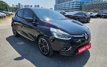 Renault Clio IV рестайлинг, 2019 год, 1 550 000 рублей, 3 фотография