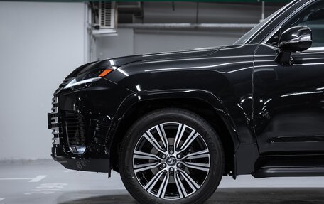 Lexus LX, 2024 год, 18 650 000 рублей, 14 фотография