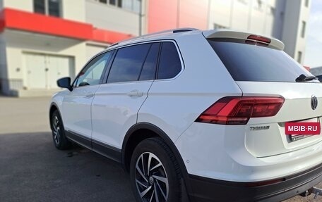 Volkswagen Tiguan II, 2018 год, 2 420 000 рублей, 21 фотография