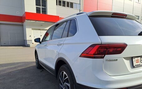 Volkswagen Tiguan II, 2018 год, 2 420 000 рублей, 26 фотография