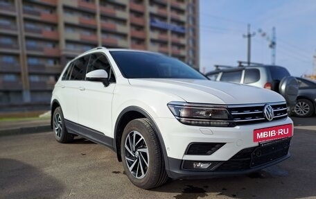 Volkswagen Tiguan II, 2018 год, 2 420 000 рублей, 24 фотография