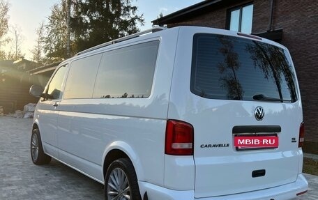 Volkswagen Caravelle T5, 2014 год, 2 500 000 рублей, 4 фотография