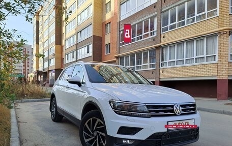 Volkswagen Tiguan II, 2018 год, 2 420 000 рублей, 31 фотография