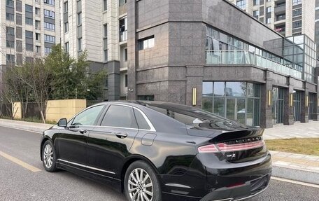 Lincoln MKZ II рестайлинг, 2020 год, 2 600 000 рублей, 3 фотография