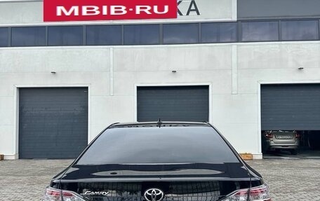 Toyota Camry, 2018 год, 2 445 000 рублей, 6 фотография