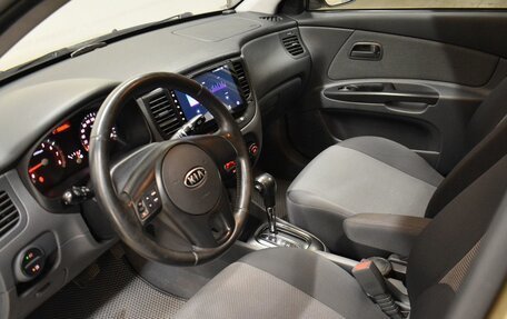 KIA Rio II, 2011 год, 799 000 рублей, 6 фотография