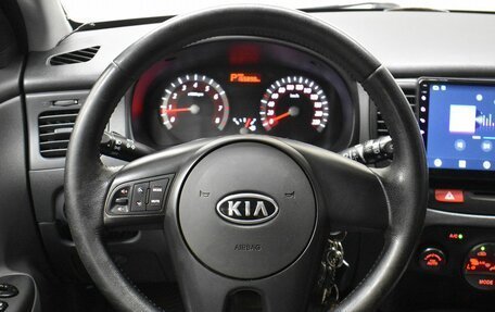 KIA Rio II, 2011 год, 799 000 рублей, 10 фотография