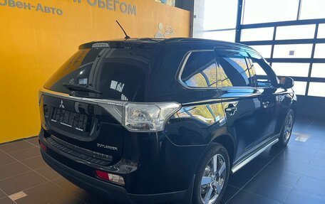 Mitsubishi Outlander III рестайлинг 3, 2013 год, 1 522 000 рублей, 3 фотография