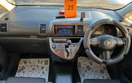 Toyota Wish II, 2004 год, 869 000 рублей, 16 фотография