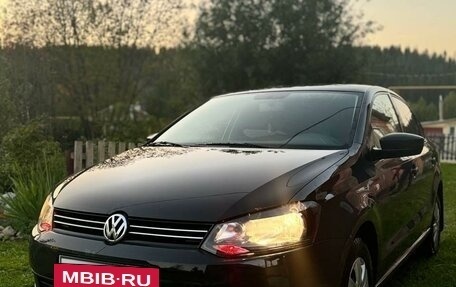 Volkswagen Polo VI (EU Market), 2015 год, 1 150 000 рублей, 2 фотография