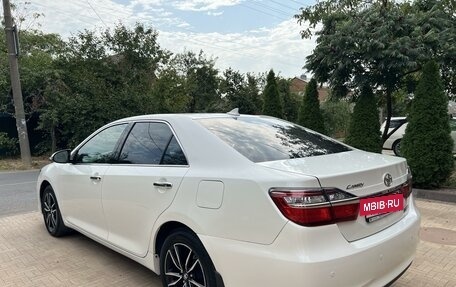 Toyota Camry, 2017 год, 2 710 000 рублей, 2 фотография