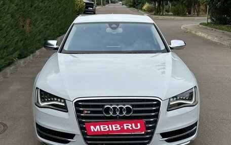 Audi S8, 2013 год, 5 300 000 рублей, 2 фотография