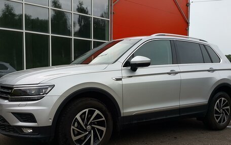 Volkswagen Tiguan II, 2018 год, 2 800 000 рублей, 7 фотография