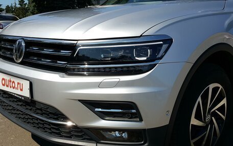 Volkswagen Tiguan II, 2018 год, 2 800 000 рублей, 10 фотография