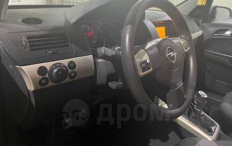 Opel Astra H, 2008 год, 620 000 рублей, 2 фотография