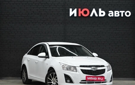 Chevrolet Cruze II, 2013 год, 990 000 рублей, 4 фотография