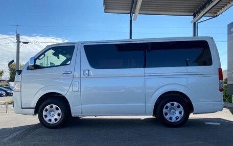 Toyota HiAce H200, 2023 год, 5 195 000 рублей, 4 фотография