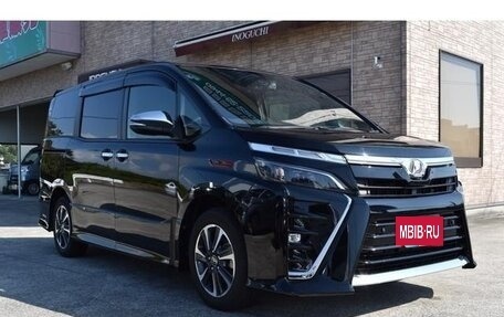 Toyota Voxy III, 2020 год, 3 080 000 рублей, 3 фотография