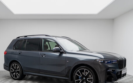 BMW X7, 2021 год, 10 900 000 рублей, 2 фотография