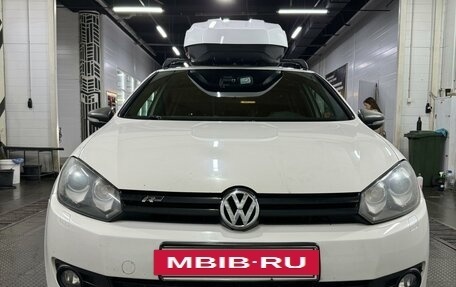 Volkswagen Golf VI, 2012 год, 1 300 000 рублей, 2 фотография